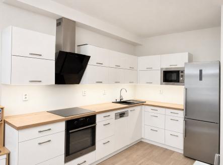 B70039DF-83FE-4B8A-A5FA-67F46BE21503 | Prodej bytu, 3+kk, 92 m²