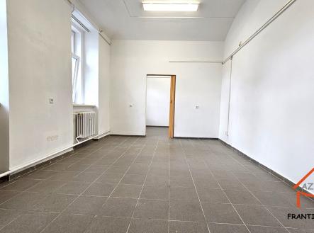 Pronájem - kanceláře, 30 m² obrázek