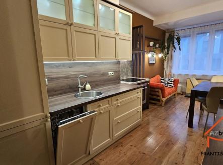 3-20251213_081857 | Pronájem bytu, 1+1, 43 m²