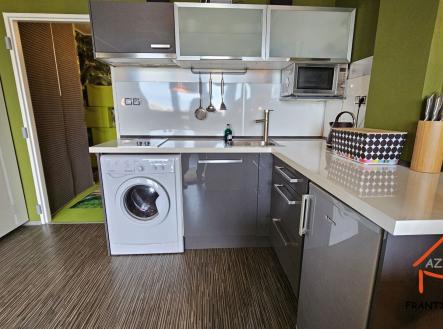2-20251015_092820 | Pronájem bytu, 1+kk, 27 m²