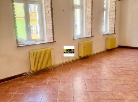 IMG-20260527-WA0008.jpg | Pronájem - obchodní prostor, 240 m²