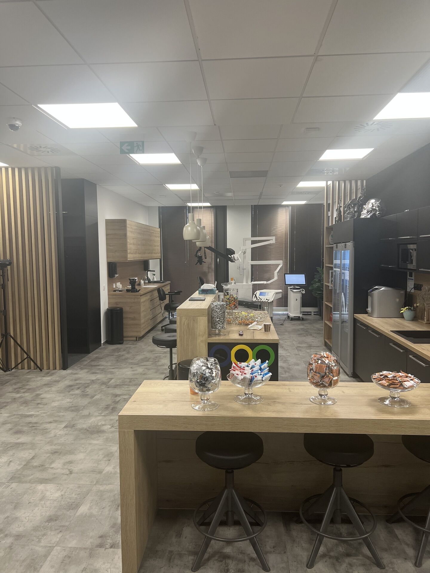 Kancelářské nebo obchodní prostory (showroom) o velikosti 250 m² — Křižíkova 97, Praha 8 - Karlín