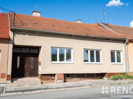 Nebovidy147-32 | Prodej - dům/vila, 272 m²