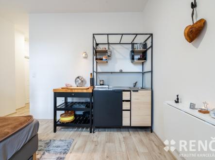 PalackehoTrida63-4 | Pronájem bytu, 1+kk, 39 m²