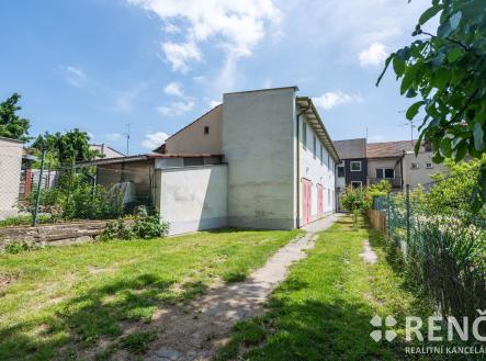 Blatneho23-12 | Prodej - kanceláře, 265 m²