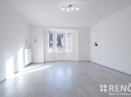 Tyrsova32n-10 | Pronájem bytu, 3+1, 120 m²