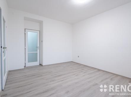 RenneskaTrida31-9 | Pronájem bytu, 2+1, 58 m²