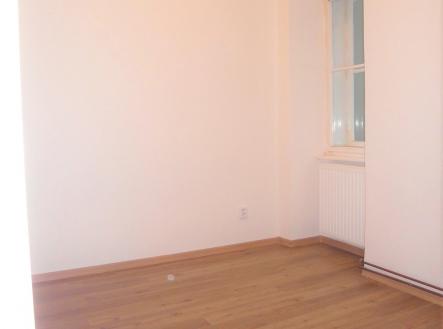 SAM_0023 | Pronájem bytu, 2+kk, 33 m²