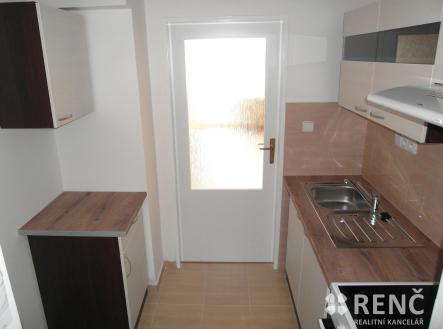 SAM_0609 | Pronájem bytu, 1+1, 30 m²