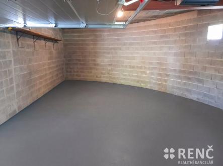 GarazPetraKrivky-7 | Prodej - malý objekt/garáž