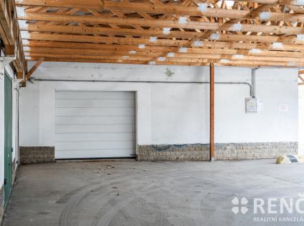 GarazPetraKrivky-4 | Prodej - malý objekt/garáž