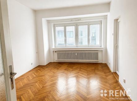 Jirchare7-7 | Pronájem bytu, 1+1, 43 m²