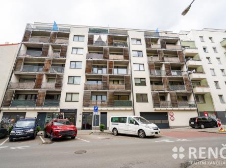 Francouzska17-16 | Pronájem bytu, 1+kk, 41 m²