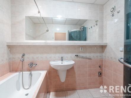 Serikova32-19 | Pronájem bytu, 3+1, 86 m²
