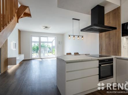 PadelkyZbysov-11 | Pronájem bytu, 3+kk, 78 m²