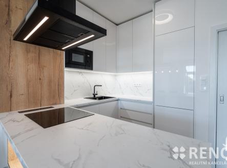 PadelkyZbysov-13 | Pronájem bytu, 3+kk, 78 m²