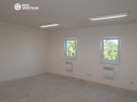 IMG_7219 | Pronájem - komerční objekt, sklad, 166 m²