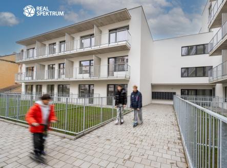 fotka1-2 | Prodej bytu, 1+kk, 27 m²