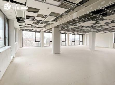 IMG_E0413 | Pronájem - kanceláře, 275 m²