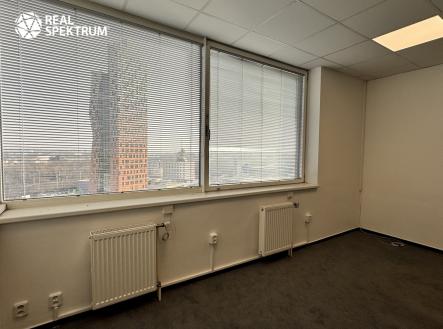 IMG_E7100 | Pronájem - kanceláře, 225 m²