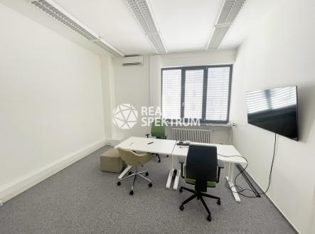 Pronájem - kanceláře, 35 m²
