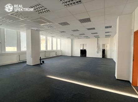 Kancelar-pronajem-Centrum-Veveri-12 | Pronájem - kanceláře, 470 m²