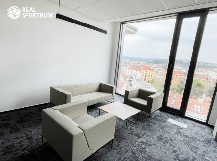 IMG_E1150 | Pronájem - kanceláře, 310 m²