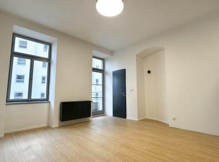 IMG_2566 | Pronájem bytu, 1+kk, 33 m²