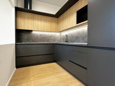 IMG_2553 | Pronájem bytu, 1+kk, 33 m²