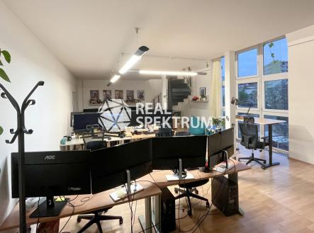 Pronájem - kanceláře, 189 m²