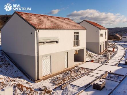 Prodej - dům/vila, 176 m² obrázek