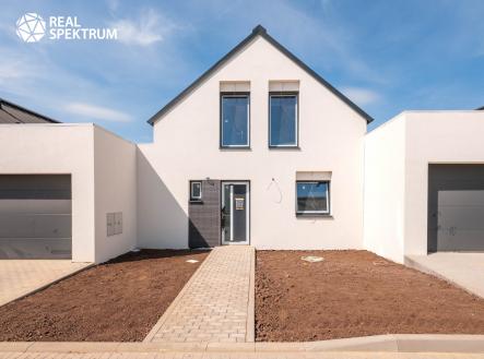 Prodej - dům/vila, 141 m² obrázek