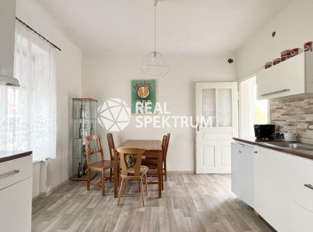 prodej-rodinny-dum-uhercice-36 | Prodej - dům/vila, 37 m²