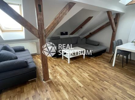 Pronájem Bratislavská 21_17 | Pronájem bytu, 2+kk, 46 m²