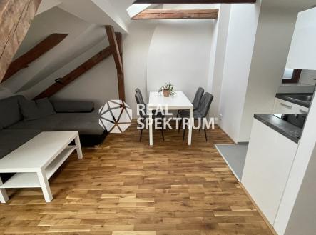 Pronájem Bratislavská 21_19 | Pronájem bytu, 2+kk, 46 m²