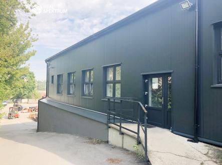 IMG_3666 | Pronájem - komerční objekt, sklad, 220 m²