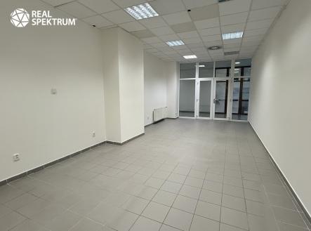 Pronajem_OP_Nova_Osada_06 | Pronájem - obchodní prostor, 85 m²