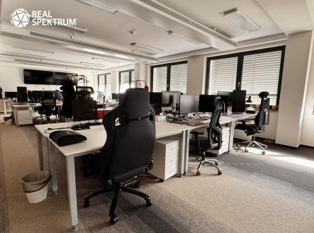 Svatopetrska_11 | Pronájem - kanceláře, 486 m²