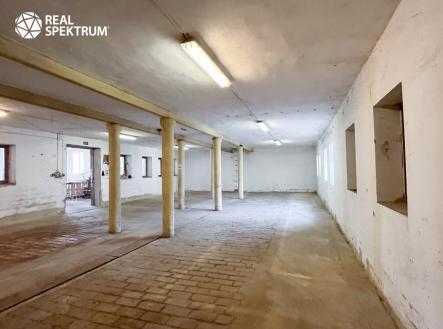 Lelekovice_42 | Pronájem - komerční objekt, sklad, 644 m²