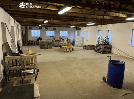 IMG_6731 | Pronájem - komerční objekt, sklad, 644 m²