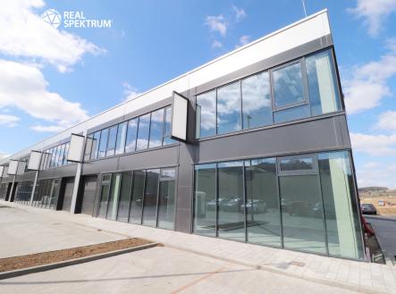 IMG_1836 | Pronájem - komerční objekt, sklad, 452 m²