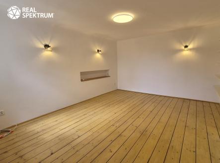 20250507_150924 | Pronájem bytu, 3+1, 62 m²