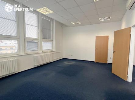 KA-pronajem-Šumavská-mistnost10 | Pronájem - kanceláře, 84 m²