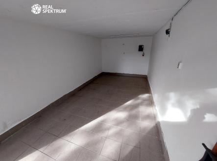 20250304_144546 | Pronájem - malý objekt/garáž