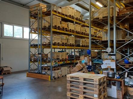 IMG-20250512-WA0010 (002) | Pronájem - komerční objekt, sklad, 150 m²