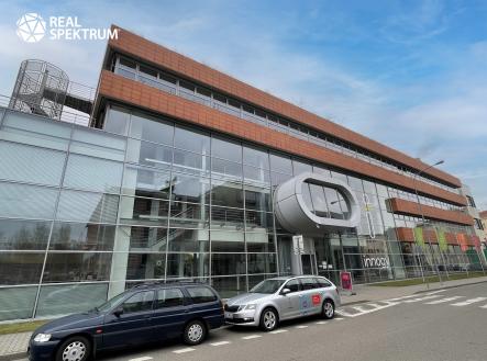 IMG_E5767 | Pronájem - kanceláře, 450 m²