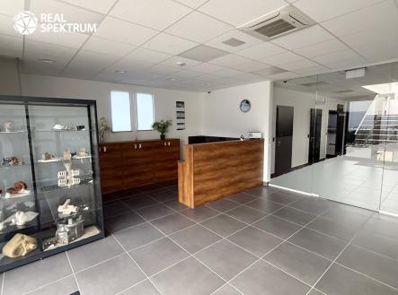 Areal Kuřim-21 | Prodej - komerční objekt, výroba, 1 679 m²