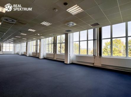 IMG_E5877 | Pronájem - kanceláře, 1 385 m²