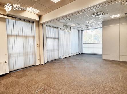 Pronájem - kanceláře, 247 m² obrázek