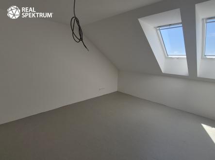 20250808_121758 | Pronájem bytu, 3+kk, 93 m²